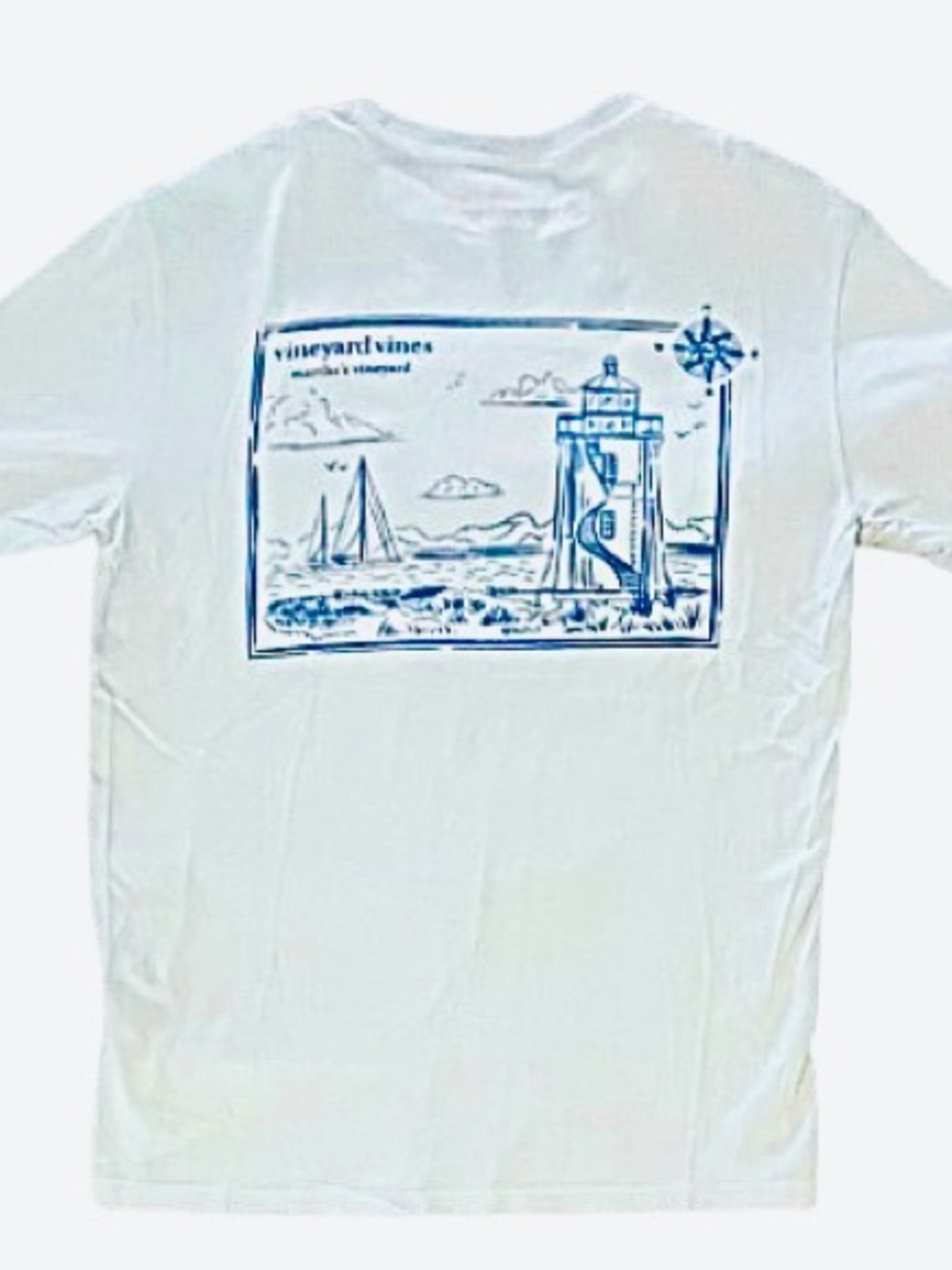 Vineyard Vines- White Tee with Navy Martha’s Vineyard Lighthouse Graphic. XS